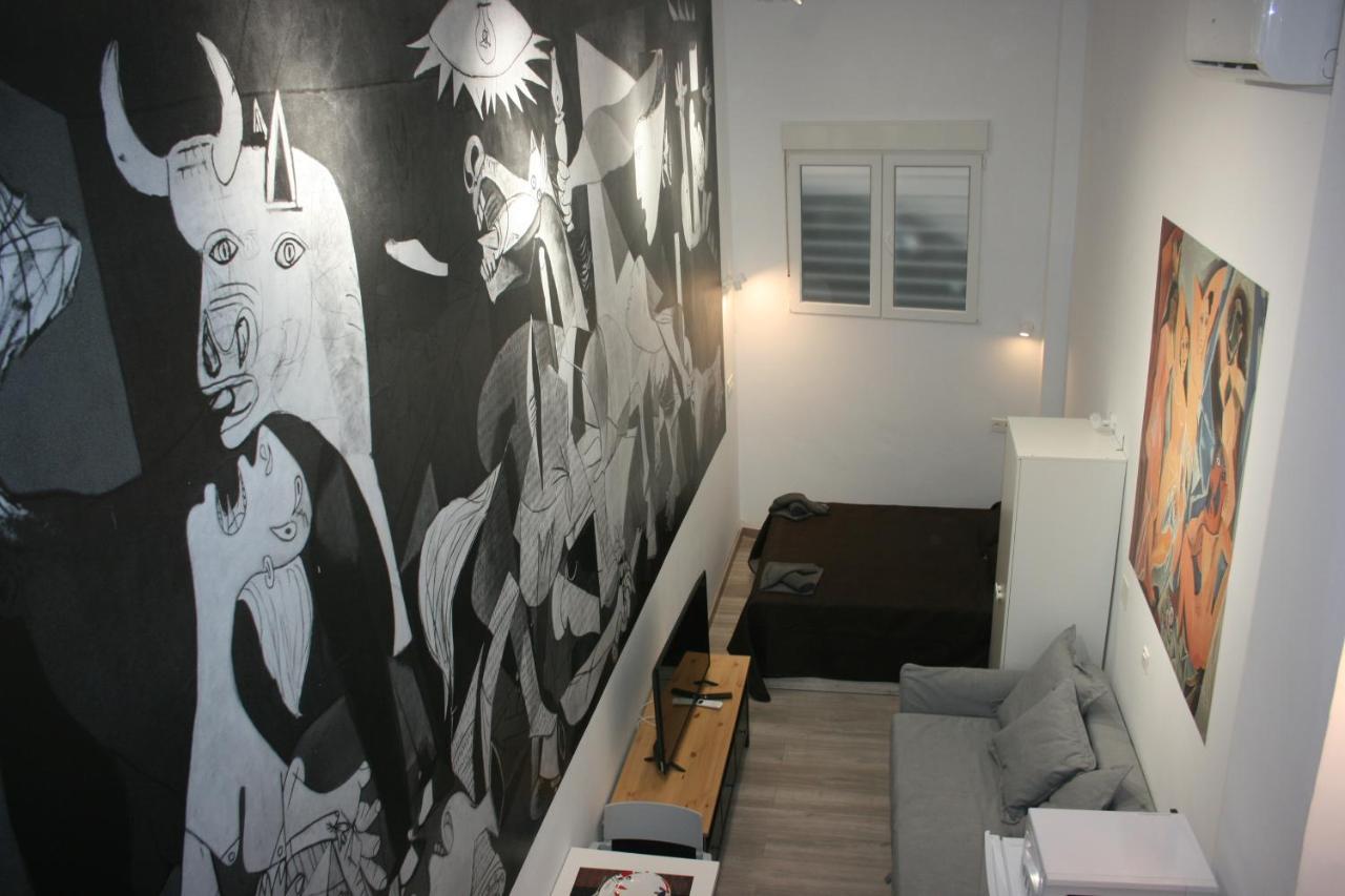 Golondrinas De Malaga "Apartamentos Con Mucho Arte" Y Terraza Solarium En Coliving Exterior foto