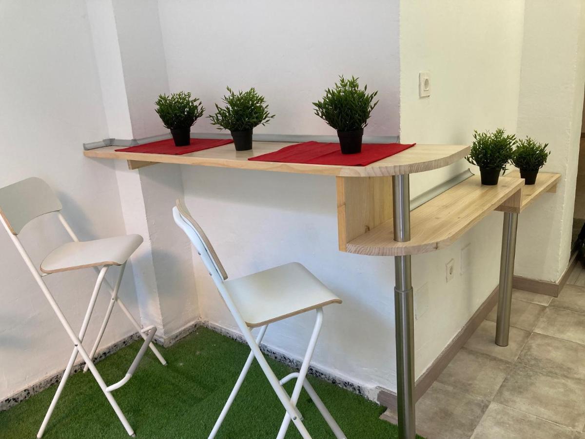 Golondrinas De Malaga "Apartamentos Con Mucho Arte" Y Terraza Solarium En Coliving Exterior foto