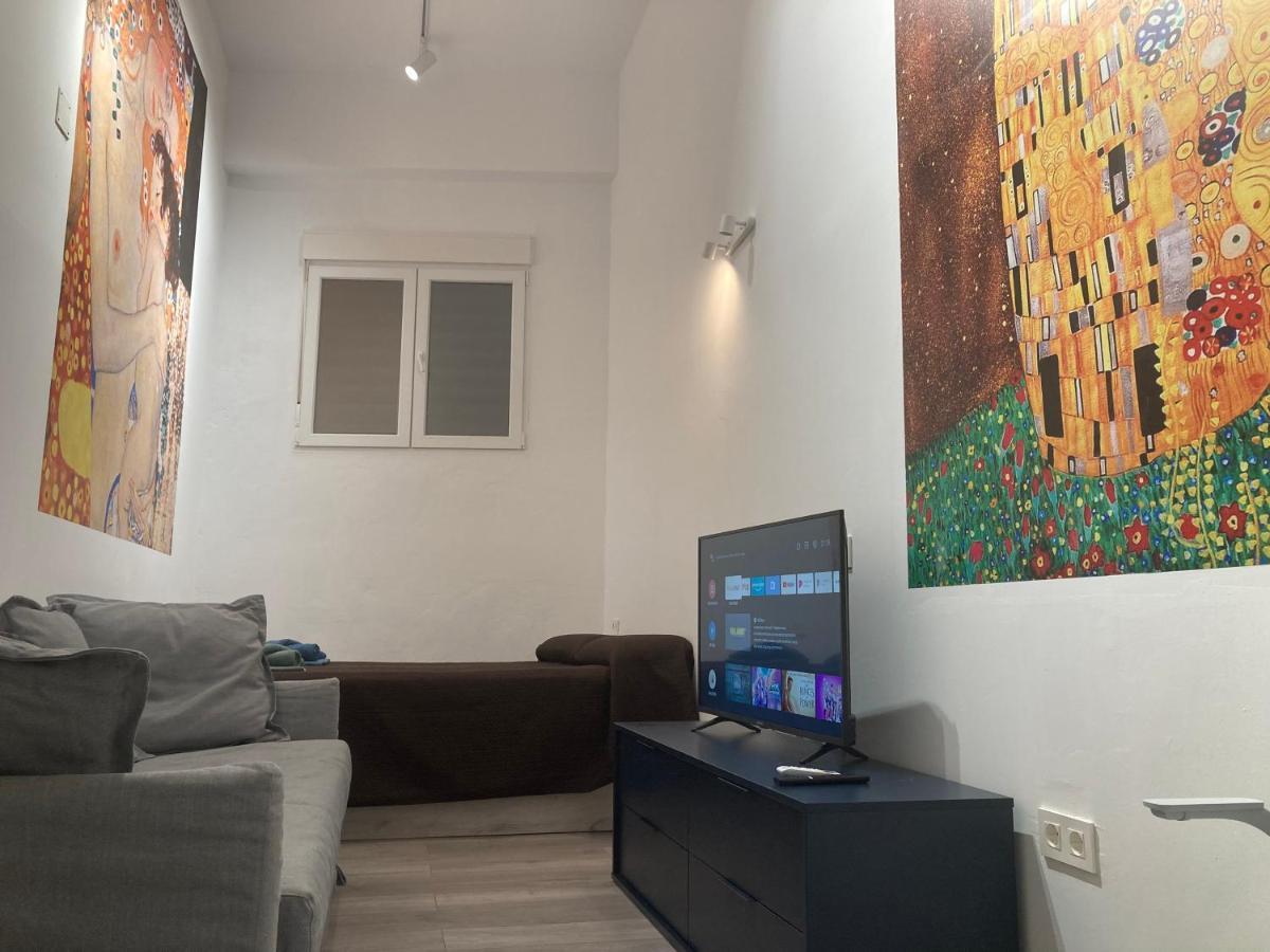 Golondrinas De Malaga "Apartamentos Con Mucho Arte" Y Terraza Solarium En Coliving Exterior foto